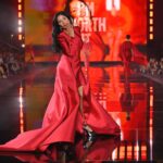 Mona Zaki Instagram - L’Oreal Paris Defile @lorealparis It was a very special day for me And you all made it extra special with all your encouragement and support ♥️♥️ Thank you 🙏🙏 A Glamorous Night Indeed ♥️ #PFW#loreal #womenofworth #parisfashionweek