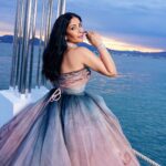 Mona Zaki Instagram - ✨ 🌊 Thanks to the Amazing team behind this beautiful photoshoot ♥️ 🙏 Photos by @stepanfilenko Creative Direction by @maximsap Production @f2max Hotel Martinez