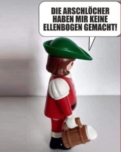 Monika Gruber Instagram - Arschlöcher! • • • • #monikagruber #kabarett #comedy #wahnsinn #bayern