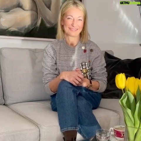 Monika Gruber Instagram - Es gibt neue Regeln! Yay! Wer nächste Woche doch nach Salzburg kommen möchte: Hereinspaziert, es gibt noch Tickets!