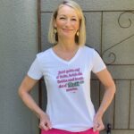 Monika Gruber Instagram - Die neuen Mutti-T-Shirts sind da! ❤️ Link in der Bio!