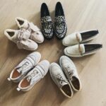 Monika Gruber Instagram - Wer sagt, dass Winterschuhe trist und fad sein müssen🤗 #werbung #winter #schuhemachenglücklich #beigeoutfit #schneeweiß #modeinspiration #styleinspiration #whitechristmas #cream #schuhliebe #gutelaune