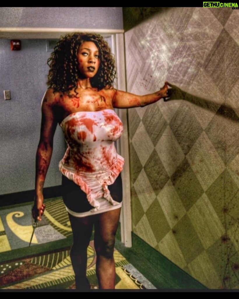 Monique Dupree Instagram - It’s #halloweenmonth Will you come and play with me??? Photo by @latterdaystt #screamqueen #horror #bloody #moniquedupree