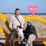 Moon Jeong-hee Instagram – #마누 #manu #christmas #friends #holy #holiday #jane #ruy #peace #dogs 

친구들과 함께하는 귀한 성탄절 입니다!
아이들 때문에 우당탕당 정신없지만, 
가만히 이시간들이 지나갑니다…
예수님이 주신 귀한 선물들을 잘 누리겠습니다.
참으로 감사합니다…

모두 메리크리스마스 
Merry Christmas all of you ♡♡♡

@manu_goldenretriever 
@joli_talon @foto.camper
@justinkim1978 
@chris_kim1979 
@russell_jowoo