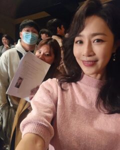 Moon Jeong-hee Instagram - #영화 #노량죽음의바다 #vip시사회 #배우분들 #감독님 #메니져 #스타일리스트 #대기실 #모습 #언론시사회 노량-죽음의바다 언론,vip시사회날! 대기실풍경~♡ 따뜻하고 다정합니다! #김한민감독님 #김윤석 #백윤식 #정재영 #허준호 #김성규 #이규형 #이무생 #최덕문 #박명훈 #박훈 #안보현 #문정희