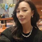 Moon Jeong-hee Instagram - #노량죽음의바다 #영화 #개봉전 #시사회 #모습 #12월20일 #개봉 ❤️보러와 주신 모든분들 감사합니다!