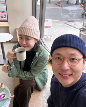 Moon Ji-Ae Instagram - 설연휴 #이모저모고모숙모
됐고, 내일 등원이다.🎉🥳🎊🎁