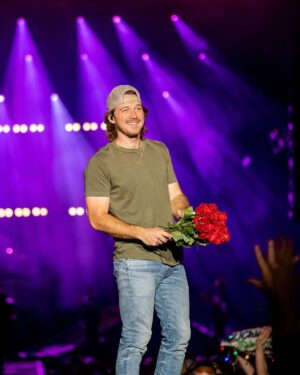 Morgan Wallen Instagram - Throwback to the last time I sent flowers