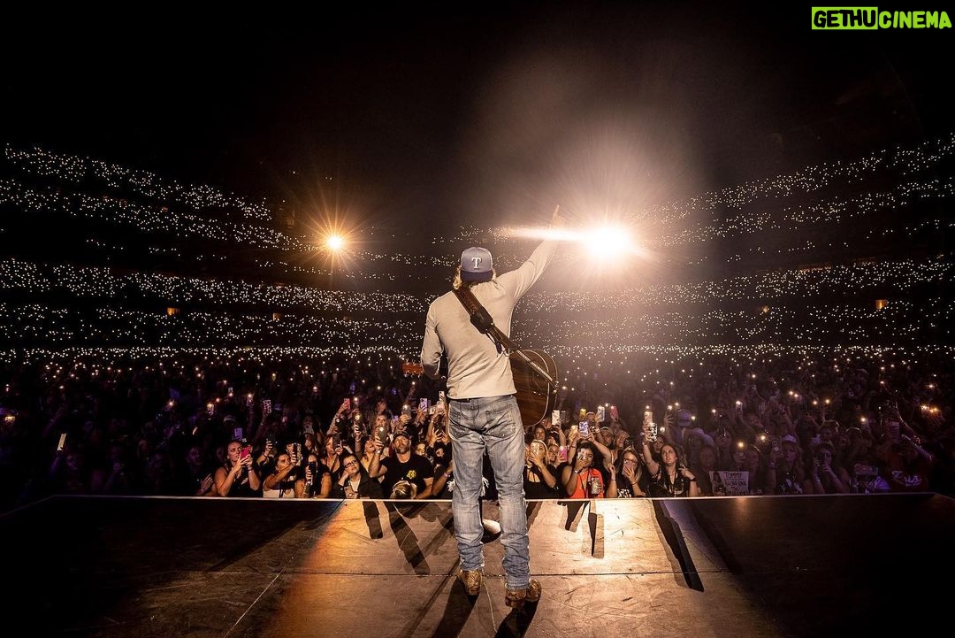 Morgan Wallen Instagram - The Dangerous Tour came to a close with our first ever stadium headline show. 43,500 people in attendance to break the venues previous record. I’m in the studio right now working on new music, or I would write a novel about this. For now, a huge thank you to everyone involved in this tour and all the fans who made it possible. Love ya. Also, God Bless Texas Globe Life Field