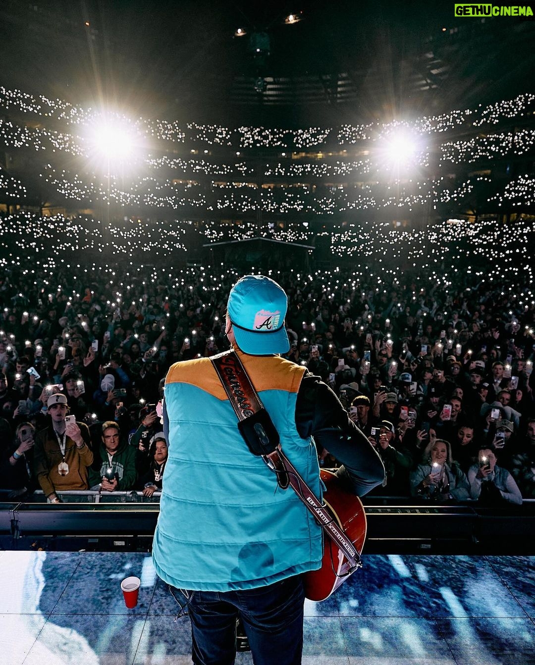 Morgan Wallen Instagram - Played 98 Braves in front of some actual 98 Braves and about 80 thousand other damn fine people. Thank you Atlanta for a weekend I won’t be forgetting no time soon 📷: @davidnlehr & @matthewpaskert Truist Park