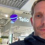Morten Ramm Instagram - Var litt innom Undergrunn i Spektrum nå. Hadde ordna noen billetter til dattera mi og en venninne, men jeg er jo ikke så dust at jeg blir med inn og står sammen med de og er helt sjef på gølvet der, liksom og er den største tufsen. De sa liksom, skal du være med, og jeg bare er du idiiiiooot eller, jeg skjønner jo at ikke farsan skal være med på sånt. Veit du hvor lite spitzi det er? At jeg står der og bare pumper etter UG-beats? Nei, takk, jeg klarer meg veldig bra uten, takk som spør, så den billetten min den bare pælmer jeg, eller bare gi den bort dere, I dont give a flying fuck. Jeg hadde planer om å ta en tur rundt på Gunerius og Oslo City et par timer uansett, så jeg synes det var digg å få unnagjort det i kveld faktisk, men om noen er i området og skal slå ihjel litt tid, så er jeg rundt Telia og kikker just nu, men mulig HM og en matbit etter varje. Tar livet som det kommer bare. Hyl ut om i området. Jeg kækkærn bare her i hvert fall. Til ca 22:40 + ekstralåter
