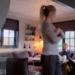 Morten Ramm Instagram - Trust fall. Å stole på hverandre skal visst være en biologisk egenskap vi har, men allikevel kan det å teste hverandre være fornuftig. Vi har alle sett eller deltatt på øvelsen hvor vi skal dette bakover, og da stole på at personen bak tar deg imot, så du ikke detter i bakken og slår deg. Jeg synes ikke denne testen er god nok. Jeg mener at du kan bruke testen, men ta den uanmeldt, og først da kan du vite om du kan stole på feks personen du har valgt å vie livet ditt med. @anette_ernaering som jeg er sammen med bestod ikke denne testen på hytta i dag, og jeg må rett og slett litt i tenkeboksen. Jeg vil være sammen med en som kan ta meg i mot når jeg faller. På den testen strøyk madammen med glans og vi får bare se hvordan dette ender, for noe er definitivt ødelagt, så får vi bare se om hun igjen kan opparbeide seg den tilliten jeg søker i et forhold