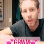 Morten Ramm Instagram - Etter jeg hadde day in my life her om dagen, så tenkte jeg å ta dere med litt bak forberedelsene mine før en kveld med familien og svigers på hytta. Håper dere liker videoen, og helt kult om dere finner inspirasjon til å lage egne videoer der dere gjør dere klar for en kveld eller special occation. #grwm #makeup #goodvibes #fordeg #4u #makeuptutorial