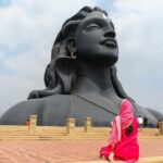 Mouni Roy Instagram - Feminine is a powerful dimension of life. Without the feminine energy or “Shakti” there would be nothing in existence. ~ Sadhguru #loveher #maa