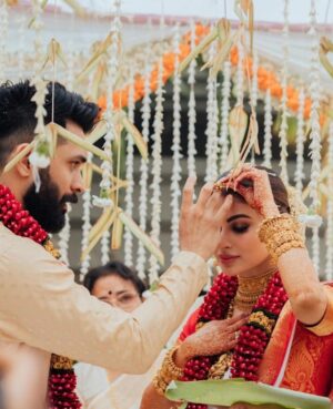 Mouni Roy Instagram - 2 years married,
730 days of countless memories, 
& 63,072,000 seconds of me talking and you pretending to listen 😋😌
Happy anniversary baby ♥️
Wuvv you! x 
@nambiar13