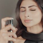 Mouni Roy Instagram - @reneeofficial Makeup Fix - a setting spray to keep your makeup and people’s gaze stay where they should be! #ReneeCosmetics #LongLastingMakeup #MakeupFixer #SettingSpray