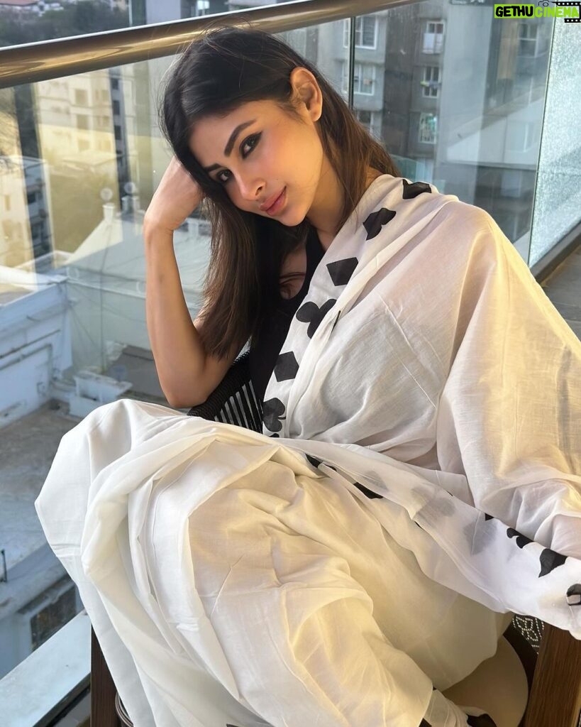 Mouni Roy Instagram - A saree girl forever…