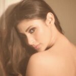 Mouni Roy Instagram - an ember for air..