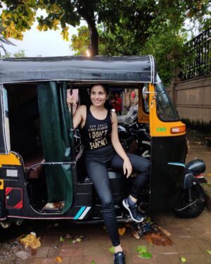 Mridanjli Rawal Instagram - Run. Rain. Posing. 🏃‍♀️
