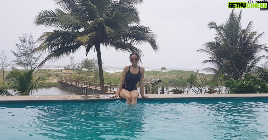 Mridanjli Rawal Instagram - Chilling in Life🌊 Goa, India