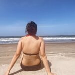 Mridanjli Rawal Instagram - Beach Romance ♥️👙☀️😝 : : #beachvideo #beachandfashion #fashion #liv #love #romance #goa #goashoot #goals #goadiaries #water #soul #happiness #vacation #mandrem #morjim #bikinifitness #tuesday #reels #reelsindia #reelkarofeelkaro #romance #hollywoodunlocked