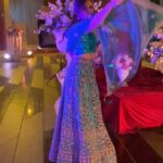 Mridanjli Rawal Instagram - Lehenga 🤩🤩🤩❤️❤️❤️❤️ Outfit by: @pooja_sarees_ambala : : #instagood #instagram #insta #love #lehenga #punjabi #reels #reelitfeelit #reelsinstagram #igers #igersdaily #video #weekend #throwback #dance #wedding #music #girl #reelkarofeelkaro #ambala #mumbai #bangalore #fashion #fashiondesigners #clothingbrand #clothes