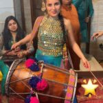Mridanjli Rawal Instagram - Not bad haan...😛 : : #instadaily #instagram #instagood #instalike #insta #instamood #instadaily #instalike #saturday #weekend #reels #reelsinstagram #feelitreelit #love #dhol #dance #instastyle #chandigarh #instapic #instavideo #instalike #instalove #punjabi #throwback