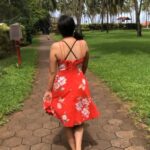 Mridanjli Rawal Instagram - This Monday, No Blues! : : : #monday #mondaymood #workfromhome #orange #dresses #instadaily #instagood #instagram #insta #instamood #instalike #instavideo #love #instastyle #instahappy #instachile #instacool #instatravel #goa #instapic #instafit #happiness #goals #goa #flowers #girls #travellers #feelit