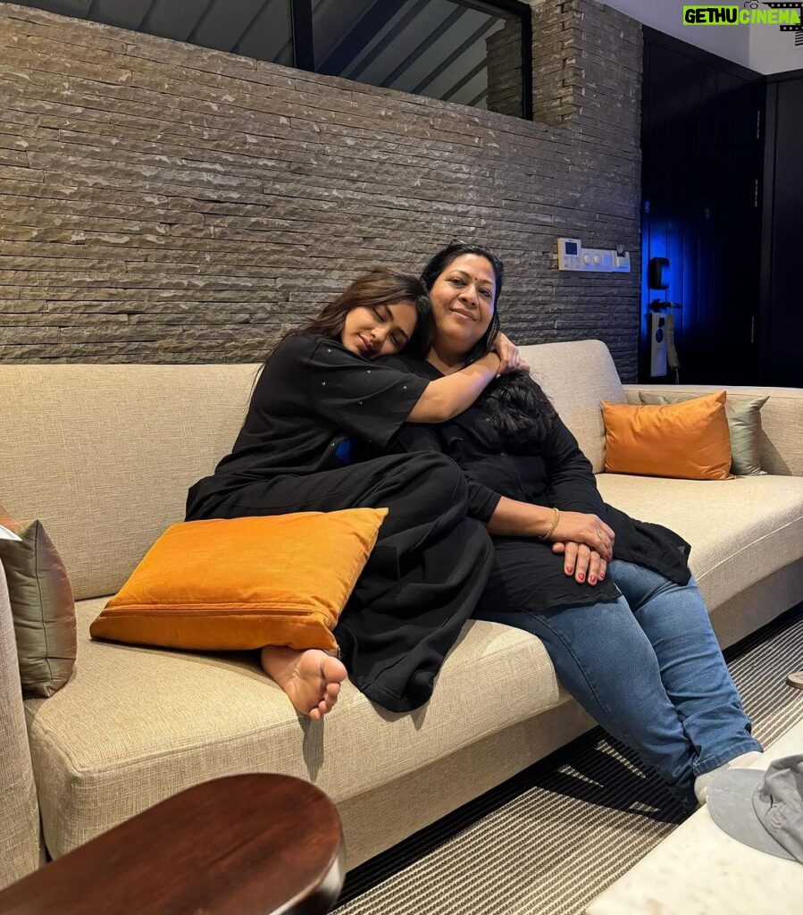 Mrunal Thakur Instagram - Happy Birthday to my rock, best friend, constant source of entertainment and only person capable of handling 3 totally chaotic beings (I’m talking about Lochan, Mandar and Billo 🤪) Mom, You are the most amazing person ever and I can’t thank you enough for always being there and tolerating this crazy family who loves you very very much 💖 There’s so much of you I see in me, and there’s so much of me I see in you...you shaped me into the woman I am today (so the world knows who to blame now) 🤪 PS - Here’s to many many more trips around the sun with you 🤪💖 Loads of love, From your favourite child ✨🪷