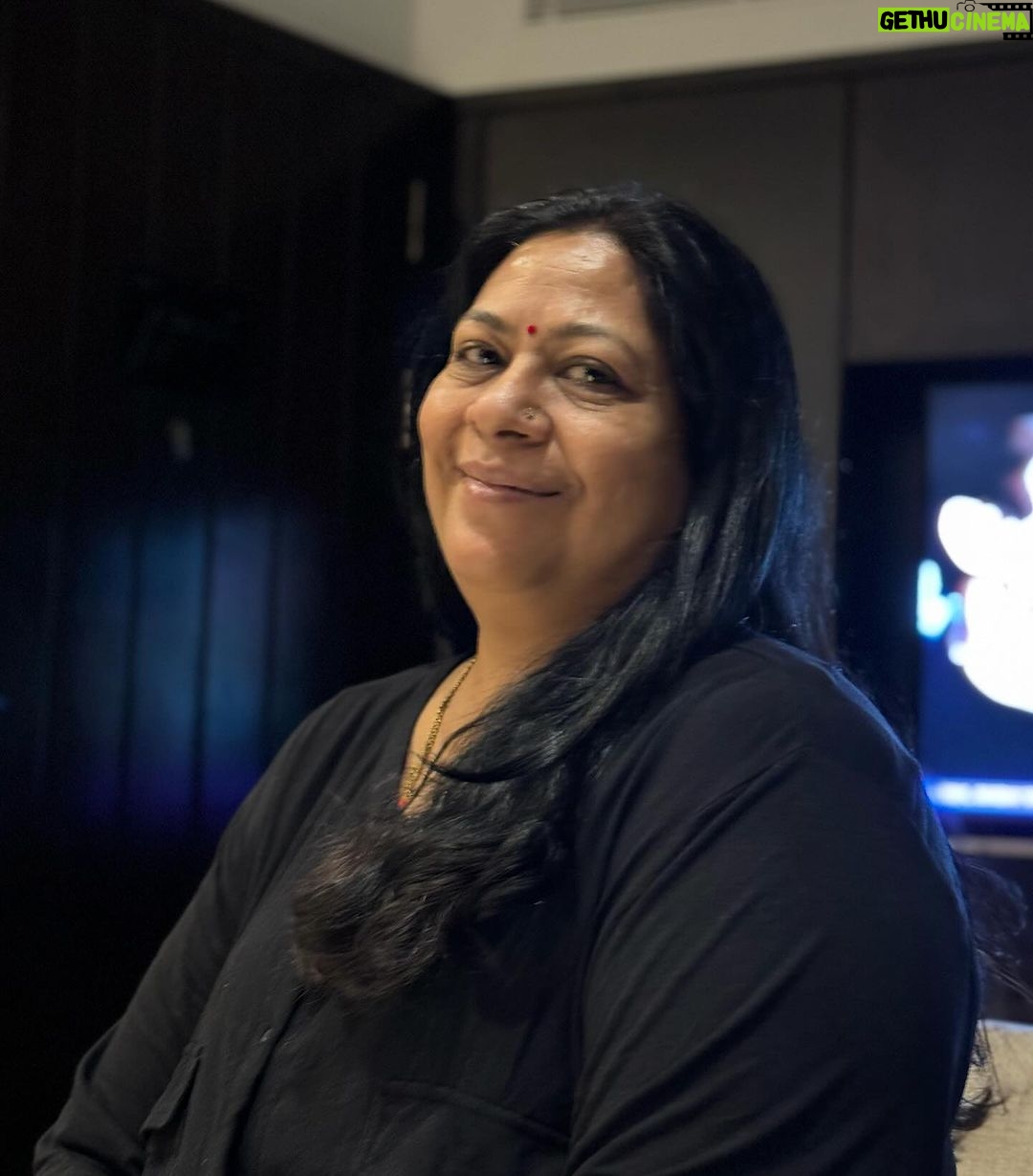 Mrunal Thakur Instagram - Happy Birthday to my rock, best friend, constant source of entertainment and only person capable of handling 3 totally chaotic beings (I’m talking about Lochan, Mandar and Billo 🤪) Mom, You are the most amazing person ever and I can’t thank you enough for always being there and tolerating this crazy family who loves you very very much 💖 There’s so much of you I see in me, and there’s so much of me I see in you...you shaped me into the woman I am today (so the world knows who to blame now) 🤪 PS - Here’s to many many more trips around the sun with you 🤪💖 Loads of love, From your favourite child ✨🪷