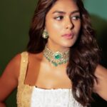 Mrunal Thakur Instagram - 🤍✨