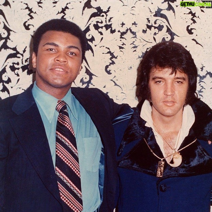 Muhammad Ali - 91.6K Likes - Happy birthday to the King of Rock ‘n’ Roll, @elvis! 🎸🕺🏻
#MuhammadAli #ElvisPresley #Icon #Boxing #Champion #Birthday #RockNRoll #Star