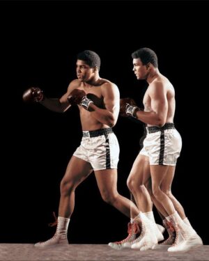Muhammad Ali Instagram - A portrait of Muhammad Ali at a photoshoot in New York City.⁣
⁣
December 1966.⁣
⁣
📸: @neilleiferphotography⁣
⁣
 ⁣
⁣
#MuhammadAli #Icon #Boxing #Portrait #Exposure #NeilLeifer #Champion #Photography