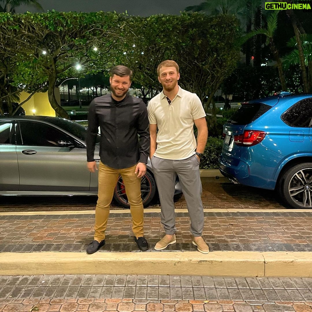 Mukhamed Berkhamov Instagram - Поехали мы🇺🇸 Aventura Mall