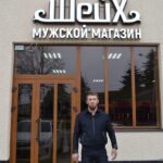 Mukhamed Berkhamov Instagram - Дорогие друзья!! Хотел бы посоветовать вам,отличный магазин стильной мужской одежды @zingalriche.nalchik Отличное качество,цены приемлимые,расположение шикарное👍 Nalchik