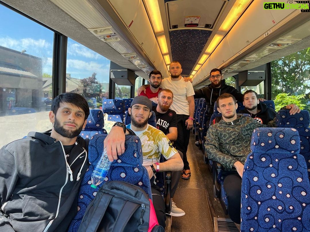 Mukhamed Berkhamov Instagram - Как в старые времена,на автобусе.. Tacoma, Washington