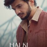 Munawar Faruqui Instagram – Whispering love through the gentle melodies of ‘Halki Halki Si’ 🎶💕

📌Full Song Now Exclusively on @Playdmfofficial YouTube Channel

@realhinakhan @aseeskaurmusic @saaj__bhatt @anshul300 @sanjeevchaturvedi_music @tru_makers @gauravarora08 @vickysandhudesigns @sankalp1 @amitkridey @virginmusicin @desimusicfactory

#HalkiHalkiSi  #HinaKhan #MunawarFaruqui #AseesKaur #Saajbhatt