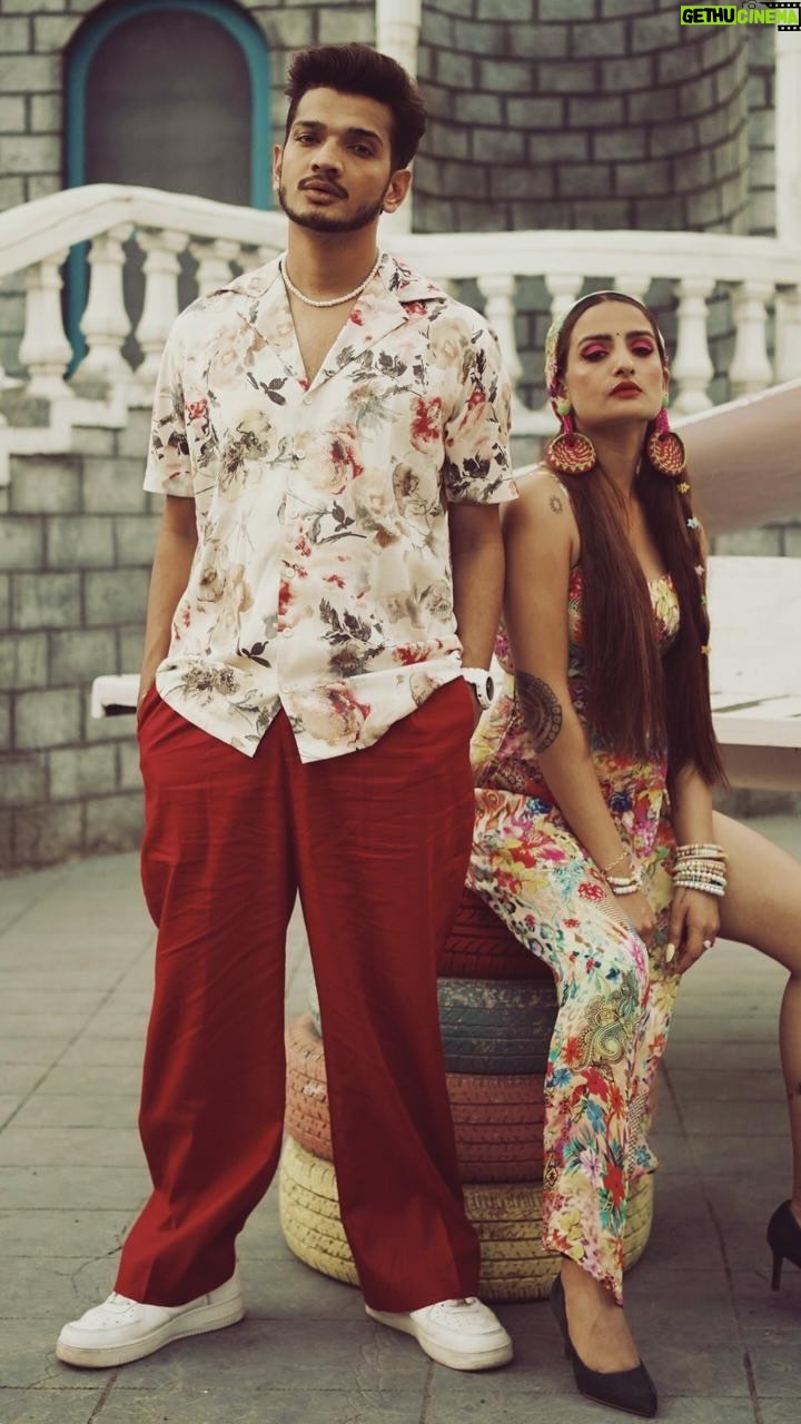 Munawar Faruqui Instagram - Pyar Ki Bahaar ft Munawar Faruqui ♥️🌺 Out Nowww!!! Music video out on my YouTube (Link in bio) audio streaming everywhere ! Suno, dekho aur sabko dikhaaaao ✌🏽 #pyarkibahaar #rashmeetkaur #munawarfaruqui #collab #KAURA #outnow #harvelleshukar World Trade Center 9/11 Memorial, NYC