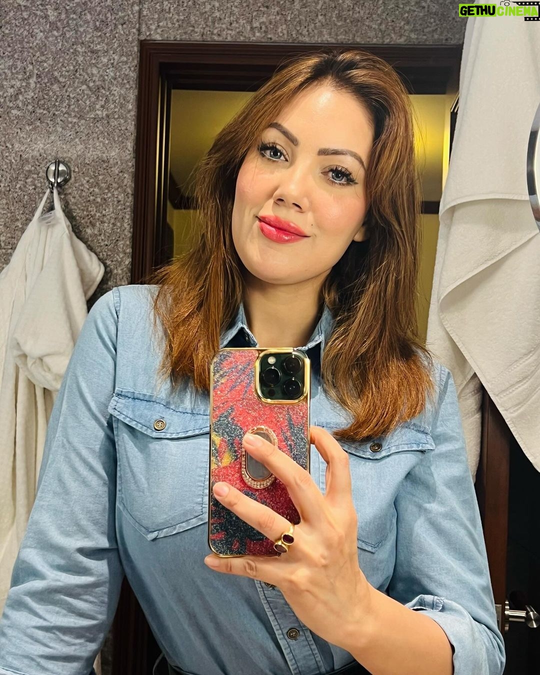 Munmun Dutta Instagram - Beautiful Colombia 🇨🇴 😍 .. And It has been all about the gastronomy as yet 😍 . #munmundutta #solotravel #colombia #colombia🇨🇴 #colombiatravel #southamerica #bogota #wanderlust #culture #traveldiary #foodtravel #foodandtravel #luxurytravel #luxtravel Bogotá, Colombia