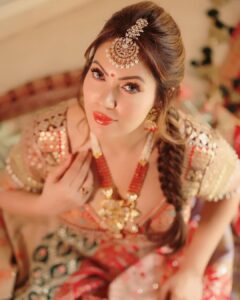 Munmun Dutta Instagram - ❤️ 📸 @_megapixelphotography Outfit @pooja_scloset Jewellery @thejewelstudiio Managed by @afreenriaz #munmundutta #ootdfashion #festivelook #lehengalove