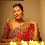 Munmun Dutta Instagram – Wish you all a very Shubho Kali Puja and a very Happy Diwali 🪔 

📸- @_megapixelphotography 
Outfit- @fashionwithforum 
Jewellery- @thejewelstudiio 
Managed by- @afreenriazs 

#munmundutta #happydiwali #kalipuja