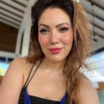 Munmun Dutta Instagram – Spamming 🫵🏻 ! 

#munmundutta #throwback #whenyoufeelgoodyoulookgood