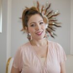Munmun Dutta Instagram - @gharsoaps Magic soap, truly works wonders on my skin! ✨ Tired of tanning? Say hello to brighter, glowing skin with this handmade wonder. It’s dual-textured for gentle exfoliation and silky cleansing, infused with saffron and sandalwood for a vibrant complexion. 🌼🧡 Remember, great results take time – give it 20-25 days. Your skin deserves the love. 🌞 Wait ✋🏻 there’s more. To make your Diwali celebrations happier 🥳, @gharsoaps is giving away FREE iPhone 15 Pro📱🤩 to 3 lucky shoppers. 🏃🏻‍♀️ Hurry, make the most of the Diwali sale today! #gharsoaps #DiwaliSale #bigfestivalsale #AD #sale #giveaway#GlowingSkin #MagicSoap #TanningSolution #detan #detansoap
