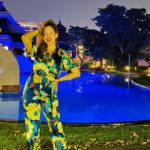 Munmun Dutta Instagram - A genuine appreciation post .. Thank you team @anantaradubai for giving me and my mother one of the best experiences in Dubai. Your entire staff made us feel at home in a foreign country especially Ainura, Sandy, Lolly , Abdou , Hossein , Sultan ji and everyone else . It couldn’t have been better than this for my mother’s first international trip.❤️ I would love to come back and stay again. You were my home away from home. All my love to you. ❤️ . . #munmundutta #appreciationpost #dubai #motherdaughtertime #uae #travel #travelmemories Dubai, United Arab Emirates
