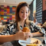 Munmun Dutta Instagram - Give me a good croissant 🥐 and I am a super happy girl ✌🏻❤️😍 . . . #munmundutta #coffeeandcroissants #croissantlover #postoftheday #foodstagram