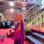 Munmun Dutta Instagram - বিজয়া দশমীর এই আনন্দের মুহূর্তে, আমার আন্তরিক শুভেচ্ছা রইলো… কামনা করি দুর্গা মা যেন তোমার জীবনে তাঁর আশীর্বাদ সবসময় বজায় রাখেন। শুভ বিজয়া দশমী ❤️🙏🏻 Happy Dusshera everyone 🙏🏻 #munmundutta #bijoyadashami #shubhobijoya #durgapuja #dusshera #happydussehra North Bombay Durga Puja