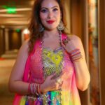 Munmun Dutta Instagram - Ahmedabad yesterday ✨ Outfit @asopalav Accessories @rubans.in Styled by @stylingbyvictor @sohail__mughal___ Managed by @afreenriaz . #munmundutta #navratri #navratrispecial #eventready #festivefashion Ahmedabad, India