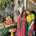 Munmun Dutta Instagram – Yesterday.. 🙏🏻❤️ 
.
.
.
#mypeople #munmundutta #ganeshchaturthi #ganpatibappamorya #aboutlastnight Mumbai, Maharashtra