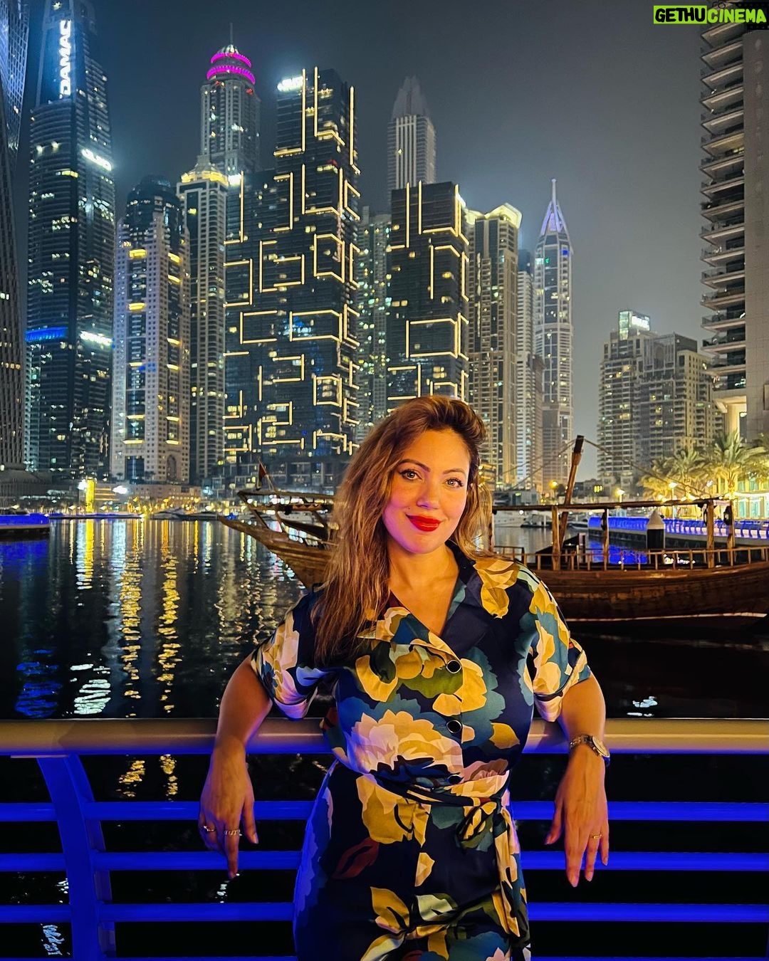 Munmun Dutta Instagram - Dubai beauty by night ! My 3rd time here and it still amazes me. Oh I love a good skyline ๐๏ธ ๐ . I was sweating profusely even at this hour but it was worth a drive and see the city lit up beautifully. . . . #munmundutta #dubai #dubai๐ฆ๐ช #dubaimarina #palmjumeirah #atlantis #thepointe ##uae #dubainight #dubaiatnight #travel #travelmemories #tbt Dubai, United Arab Emirates
