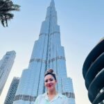 Munmun Dutta Instagram – I guess this needs no introduction 
BURJ KHALIFA it is .. 😍 .. 

.Mom is ecstatic and that makes me happy 🥰
And this is already a throwback 😔
.
.
.
#munmundutta #dubai #burjkhalifa #burjkhalifadubai #uae #dubai🇦🇪 #dubaimall #travel #travelphotography #motherdaughtertrip Burj Khalifa,Dubai,U.A.E